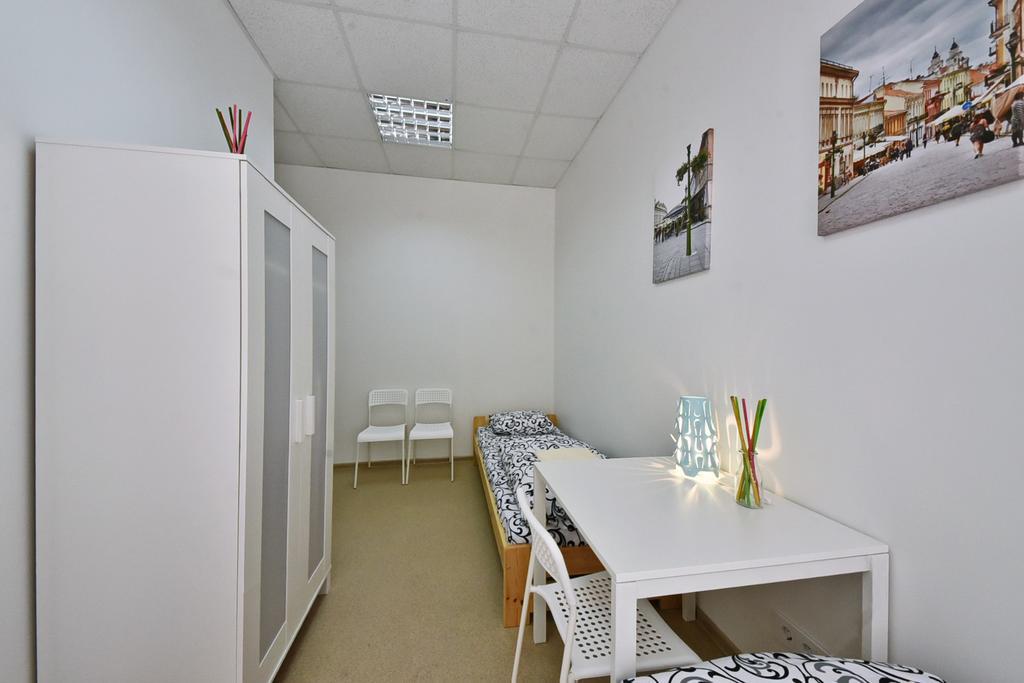 Laisves Avenue Hostel Easy Kaunas Extérieur photo