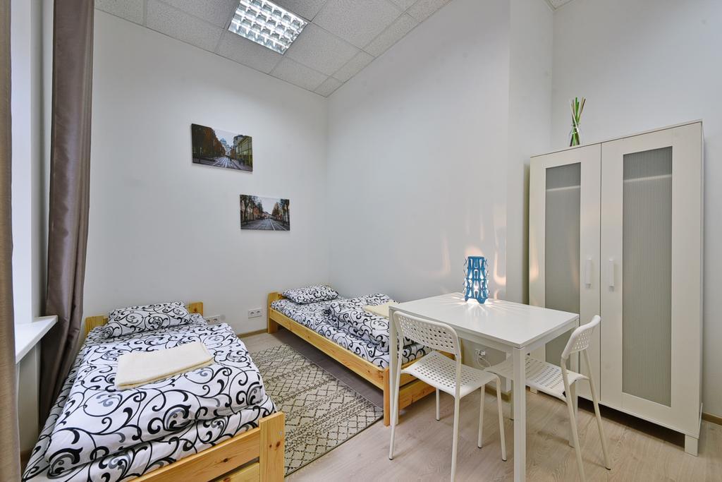 Laisves Avenue Hostel Easy Kaunas Extérieur photo