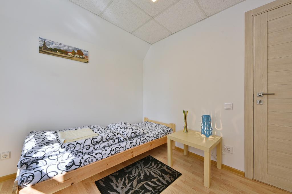 Laisves Avenue Hostel Easy Kaunas Extérieur photo